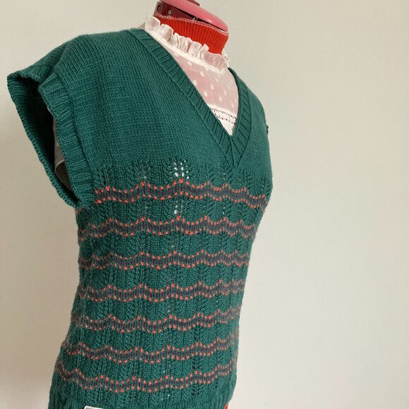 Top V-neck Lace details Hand Knit - Picture 5 of 10